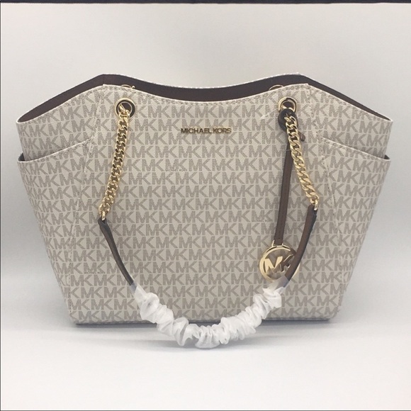 MICHAEL KORS LG CHAIN SHOULDER TOTE VANILLA
NWT - Picture 4 of 16